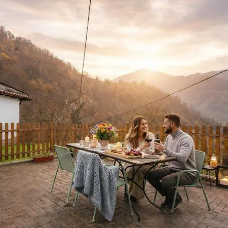 Carbayu Senda Del Oso 아파트