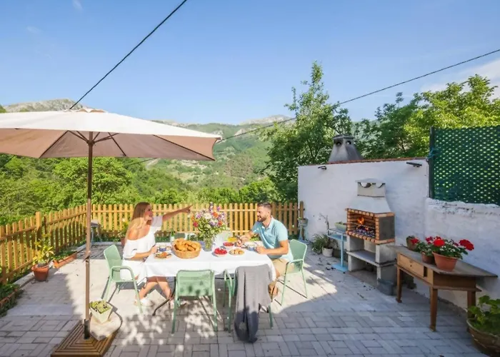 Carbayu Senda Del Oso *